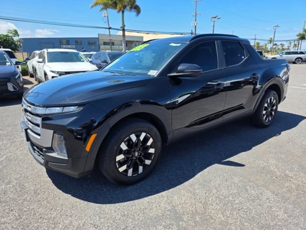 Used 2025 Hyundai Santa Cruz SEL Activity