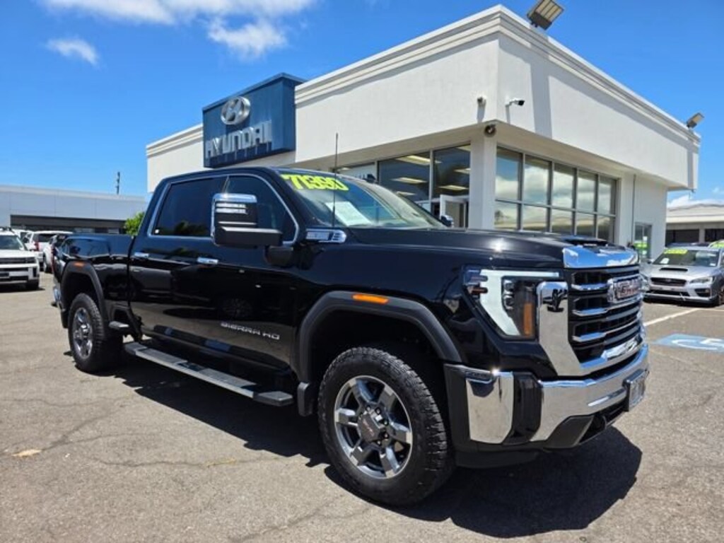 Used 2025 GMC Sierra 2500 HD SLT Truck