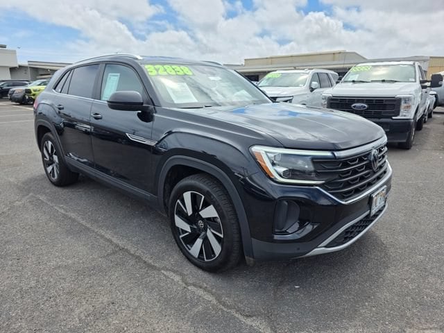 2024 Volkswagen Atlas Cross Sport at Jim Falk Motors of Maui, photo 1