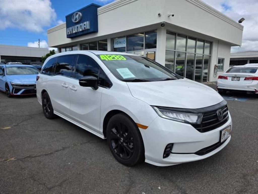 Used 2023 Honda Odyssey Sport