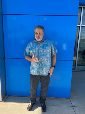 Staff member Lynn Leonhard from c0e85282dbec