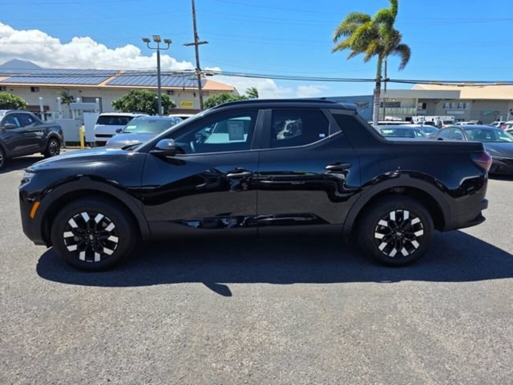 Used 2025 Hyundai Santa Cruz SEL Activity