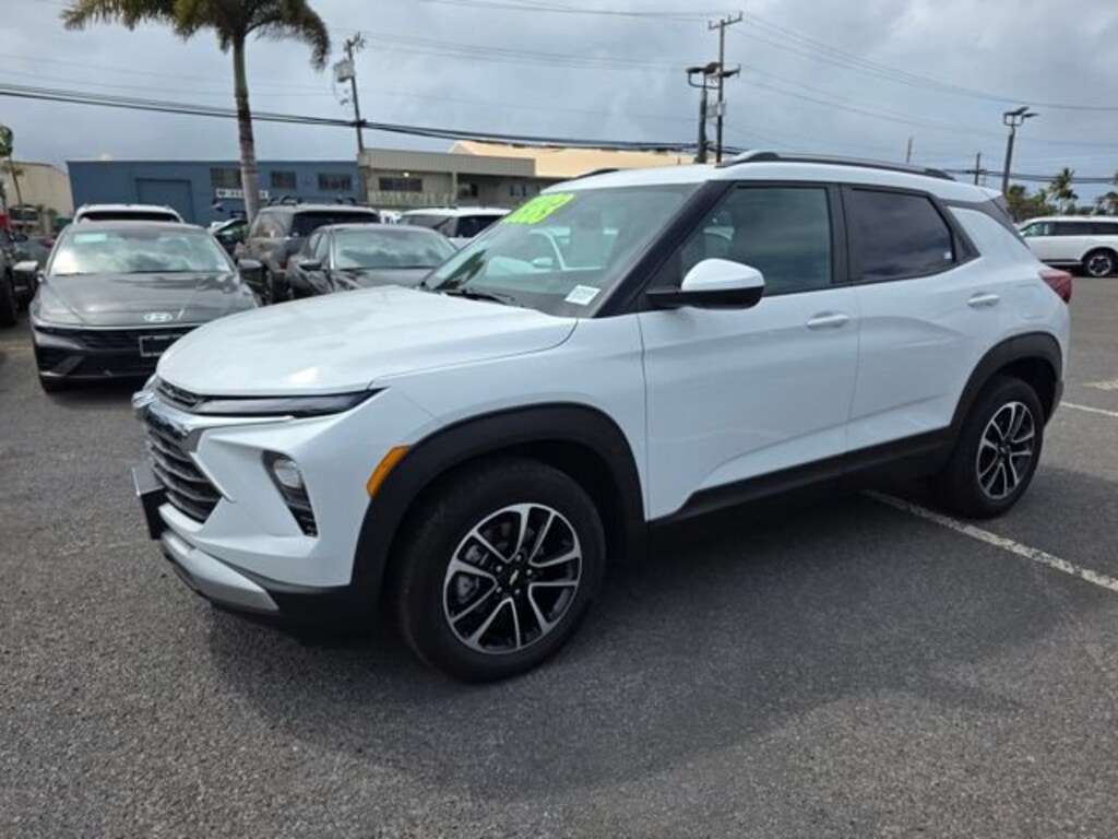 Used 2024 Chevrolet Trailblazer LT SUV