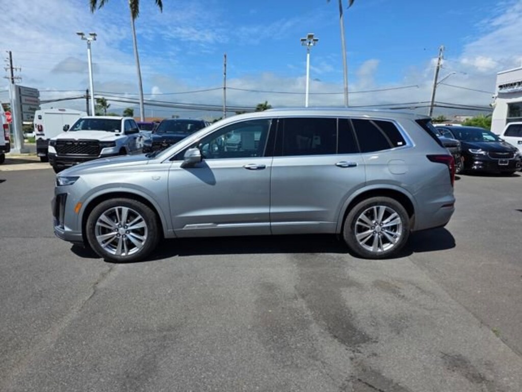 Used 2024 CADILLAC XT6 Premium Luxury SUV