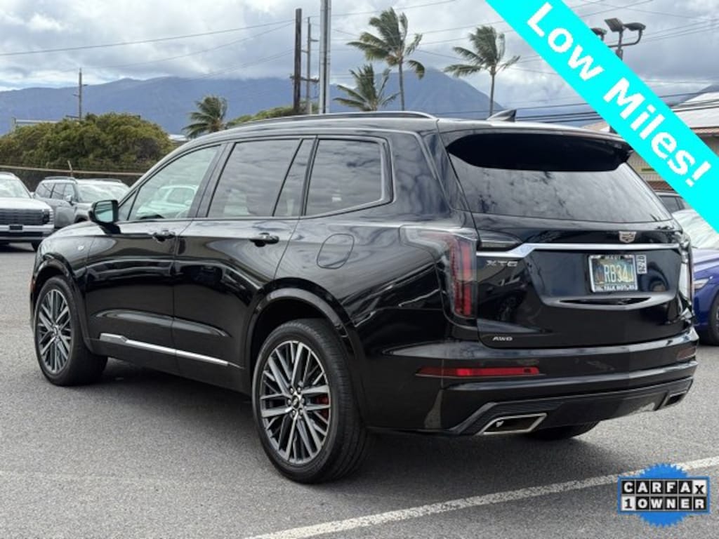 Used 2023 CADILLAC XT6 Sport SUV