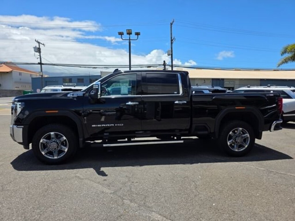 Used 2025 GMC Sierra 2500 HD SLT Truck