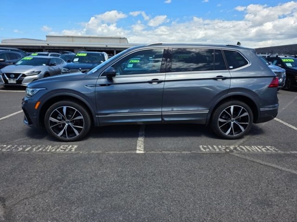 Used 2022 Volkswagen Tiguan SEL R-Line