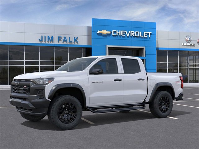 2026 Chevrolet Colorado Trail Boss photo 2