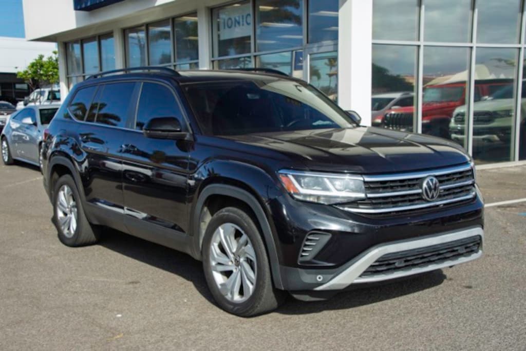 Used 2021 Volkswagen Atlas 3.6L V6 SE w/Technology 4MOTION SUV