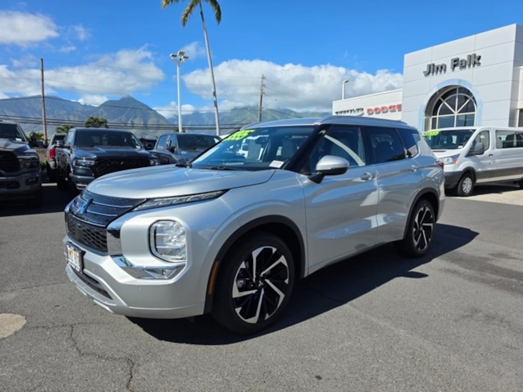 Used 2024 Mitsubishi Outlander SEL SUV