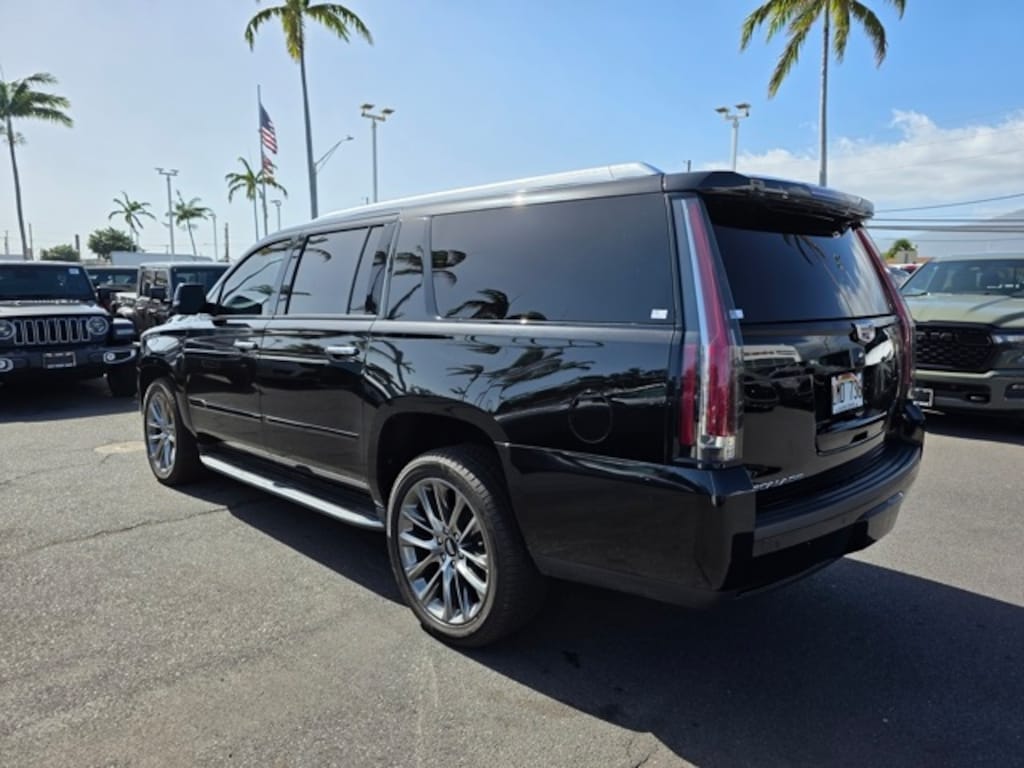 Used 2020 CADILLAC Escalade ESV Premium Luxury SUV