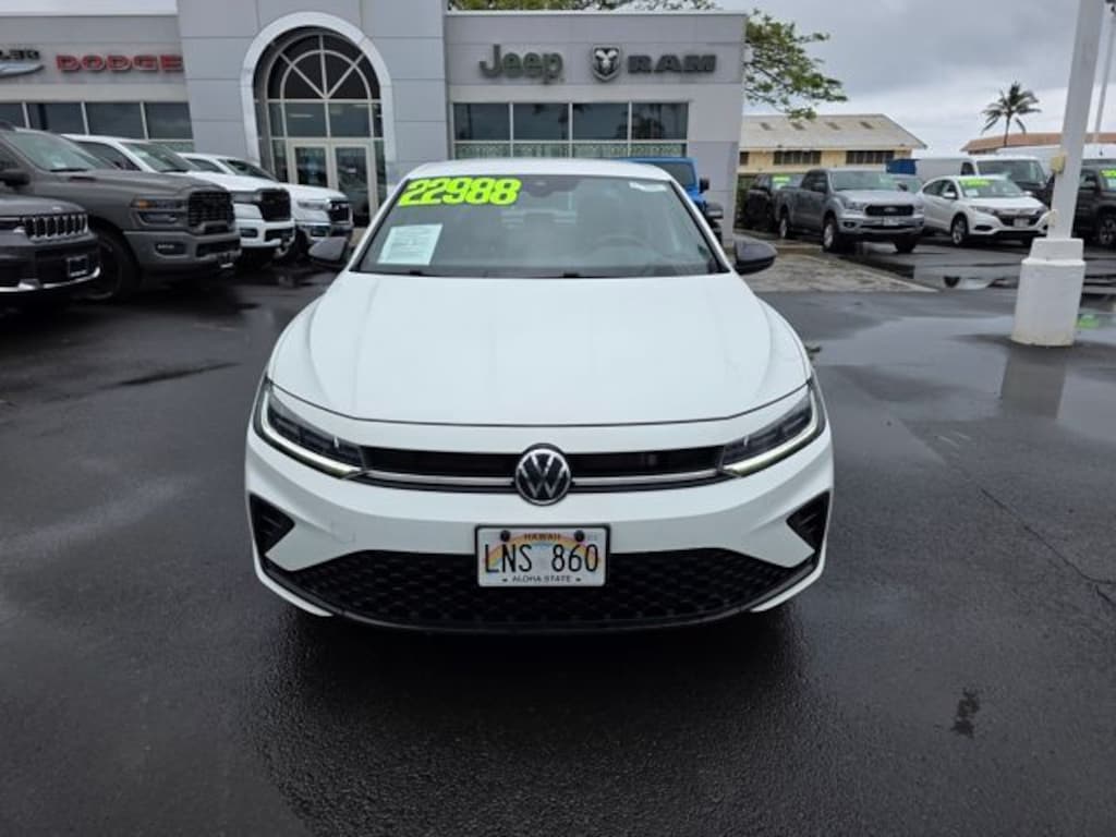 Used 2025 Volkswagen Jetta 1.5T Sport Sedan