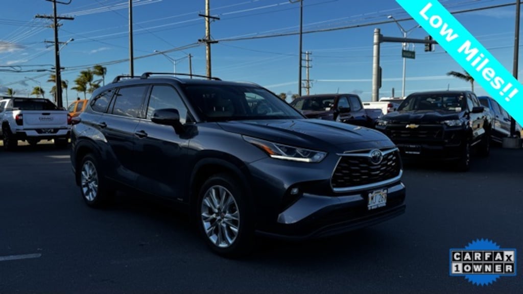 Used 2022 Toyota Highlander Hybrid Limited SUV