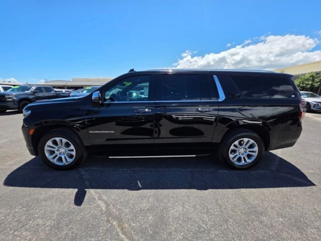 Used 2023 Chevrolet Suburban Premier SUV