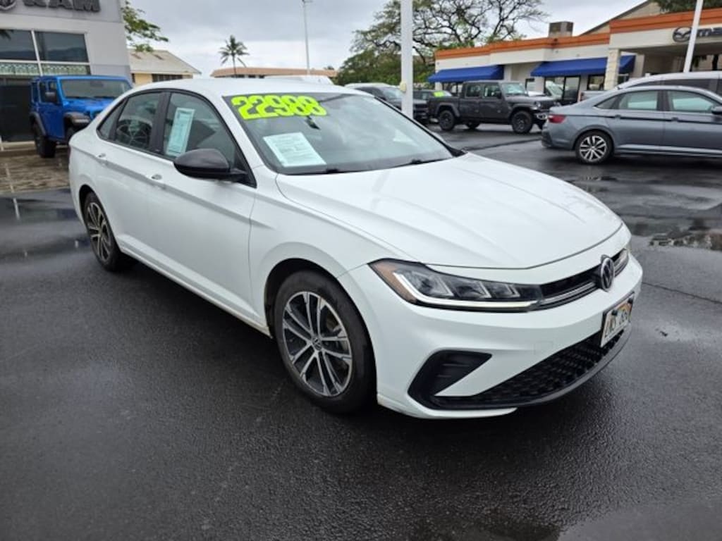 Used 2025 Volkswagen Jetta 1.5T Sport Sedan