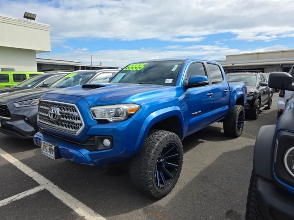 Used 2016 Toyota Tacoma TRD Sport V6 (A6) Truck Double Cab