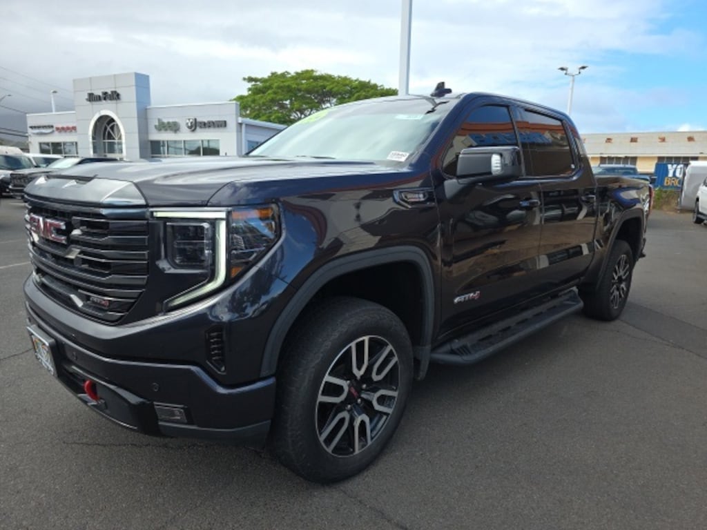 Used 2023 GMC Sierra 1500 AT4 Truck Crew Cab