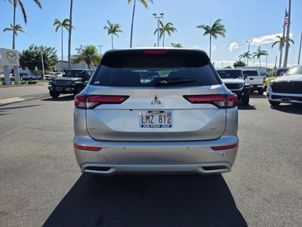 Used 2024 Mitsubishi Outlander SEL SUV
