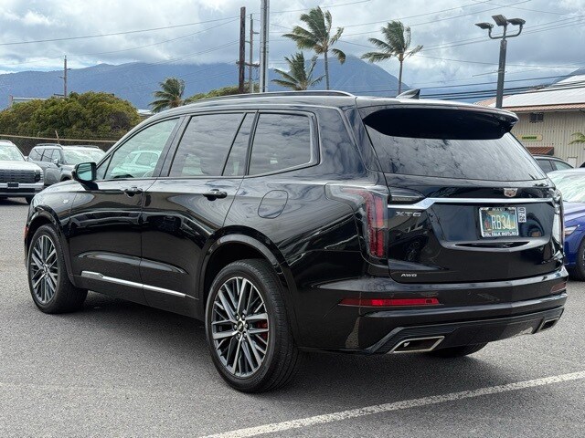 2023 Cadillac XT6 Sport photo 4