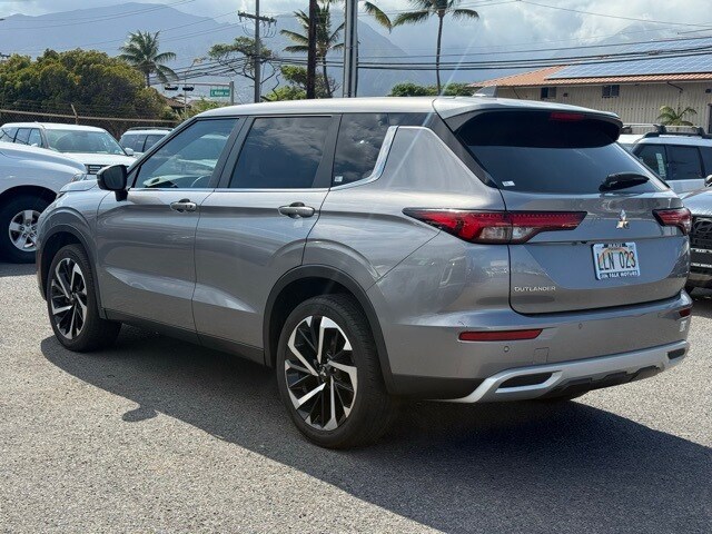 2022 Mitsubishi Outlander SE photo 4