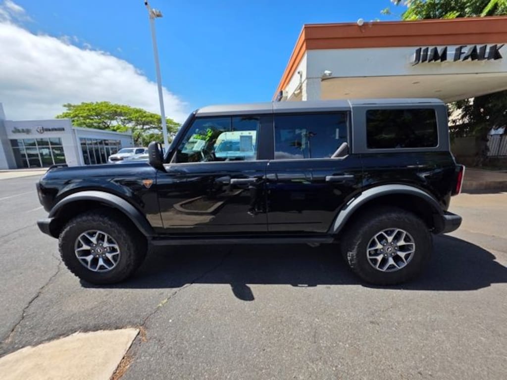 Used 2025 Ford Bronco Badlands SUV