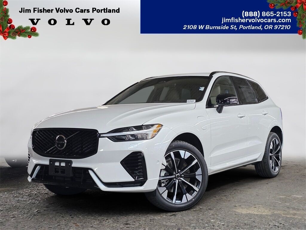 2026 Volvo XC60 Plus's photo