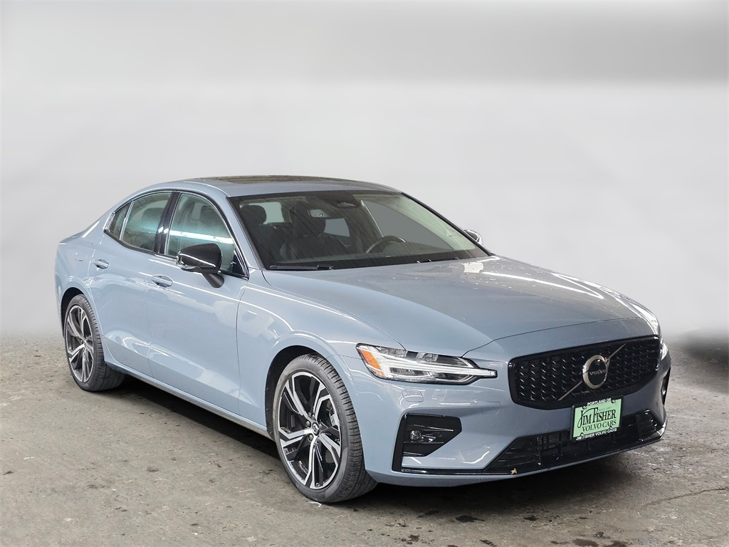 Used 2024 Volvo S60 B5 Core Dark Sedan