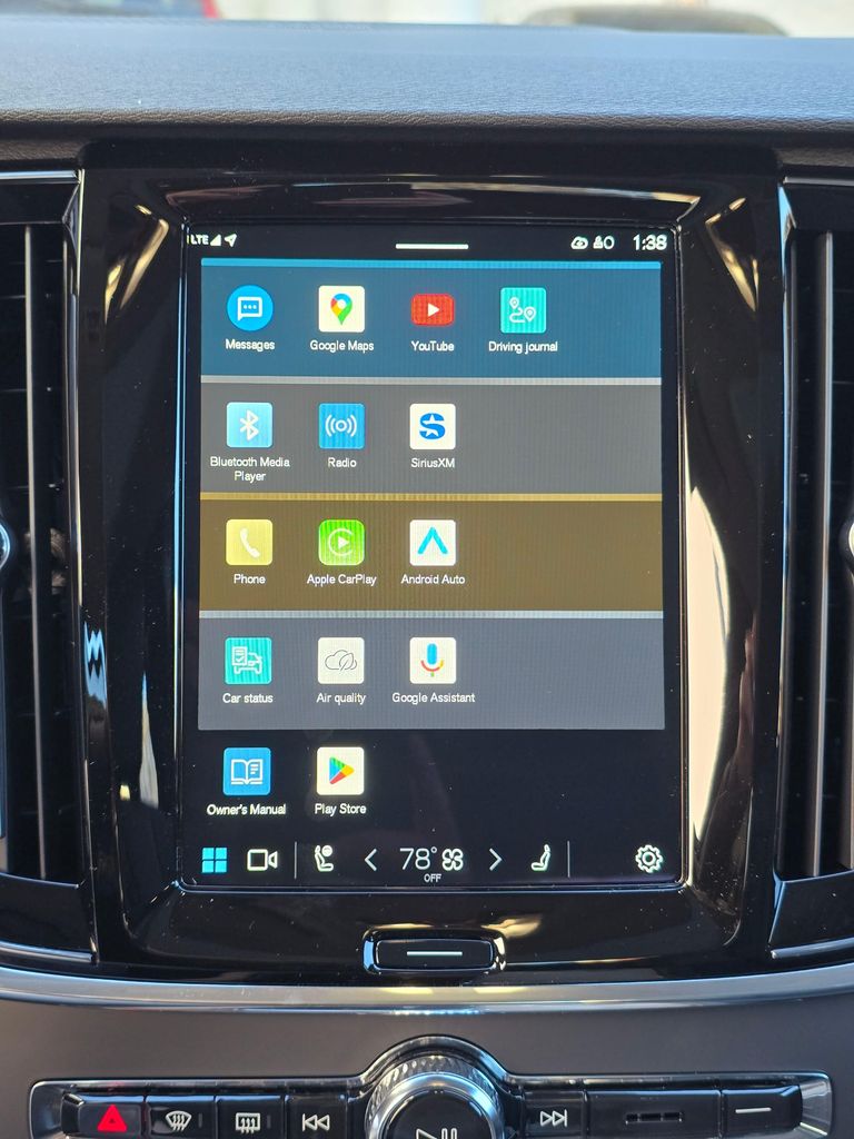 2025 Volvo S90 Plus - Photo 28