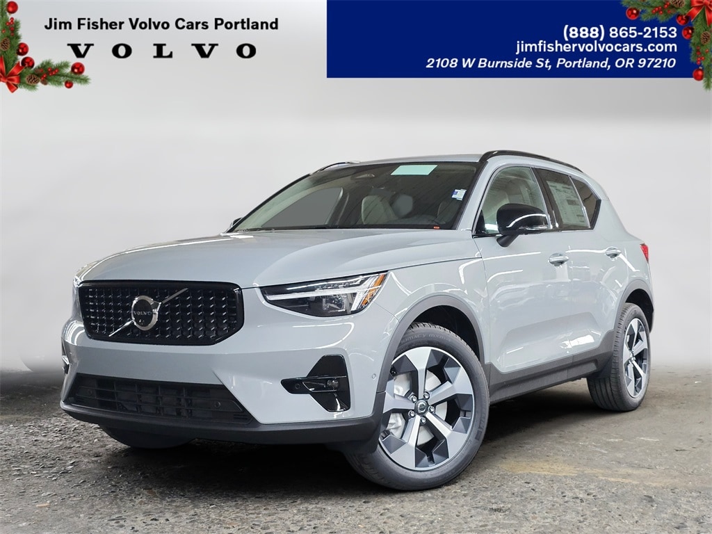 2026 Volvo XC40 Plus's photo