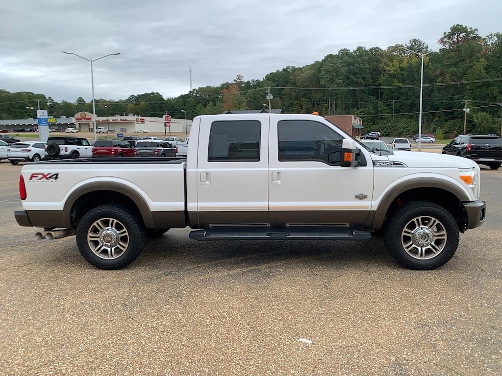 Used 2015 Ford F-250 Lariat Crew Cab