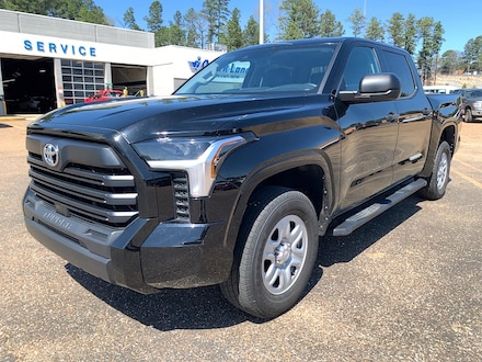 2023 Toyota Tundra SR Crew Cab Short Bed Truck