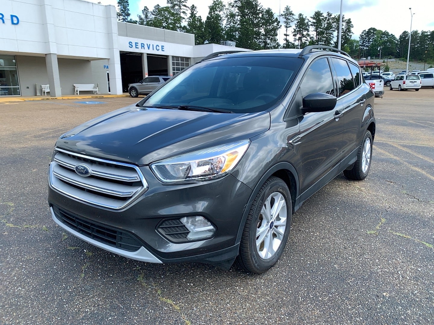 2018 Ford Escape SE's photo