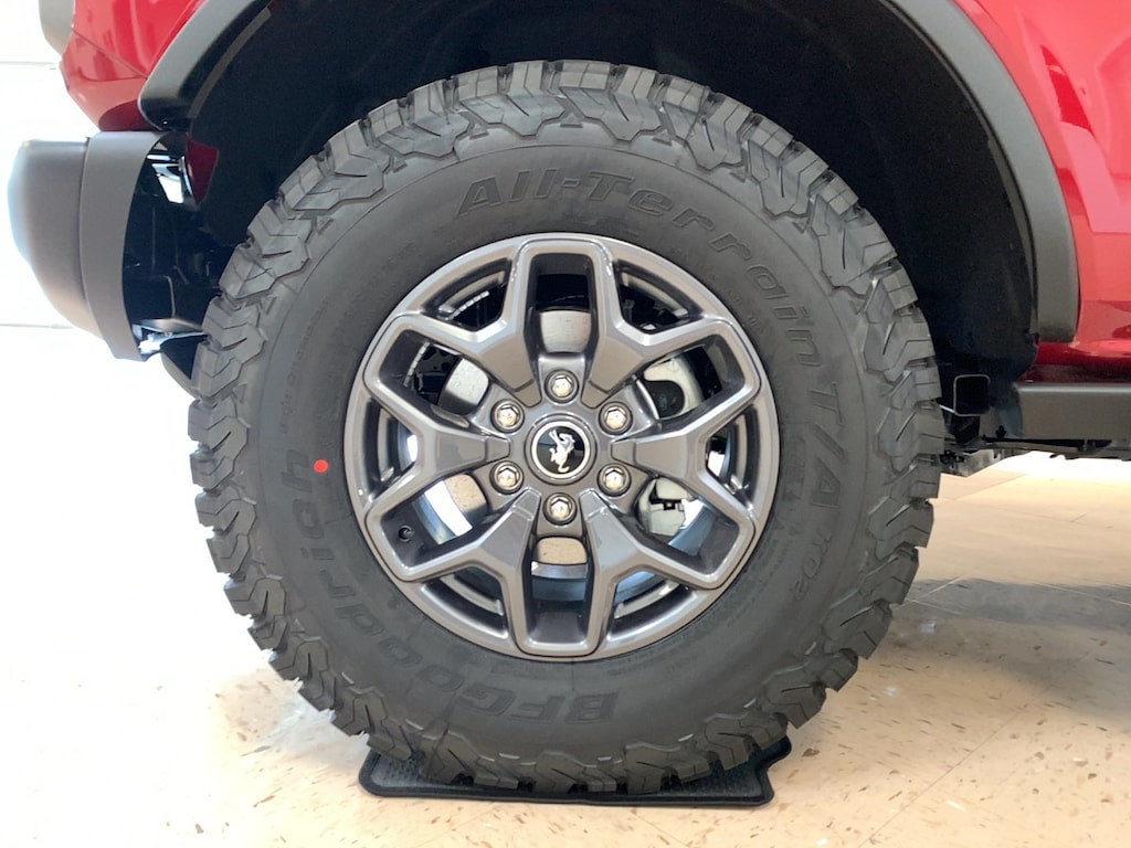 New 2025 Ford Bronco Badlands SUV