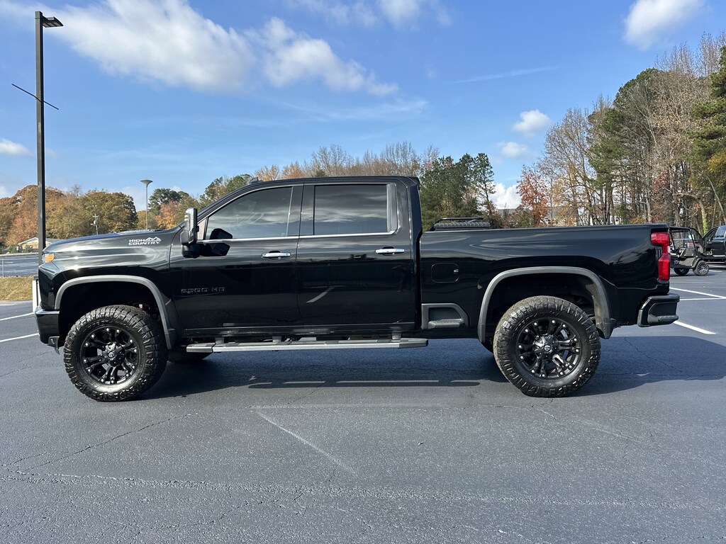 Used 2020 Chevrolet Silverado 2500 HD High Country Truck