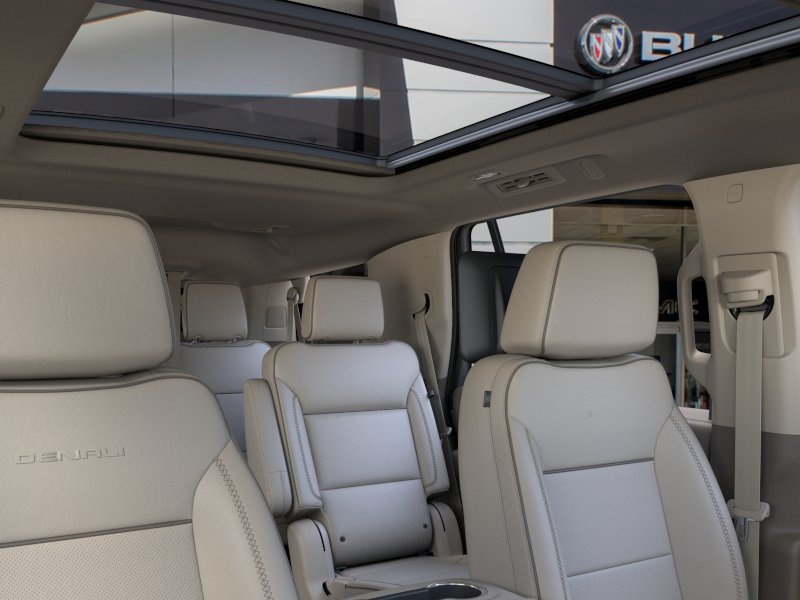 2026 GMC Yukon Denali - Photo 24