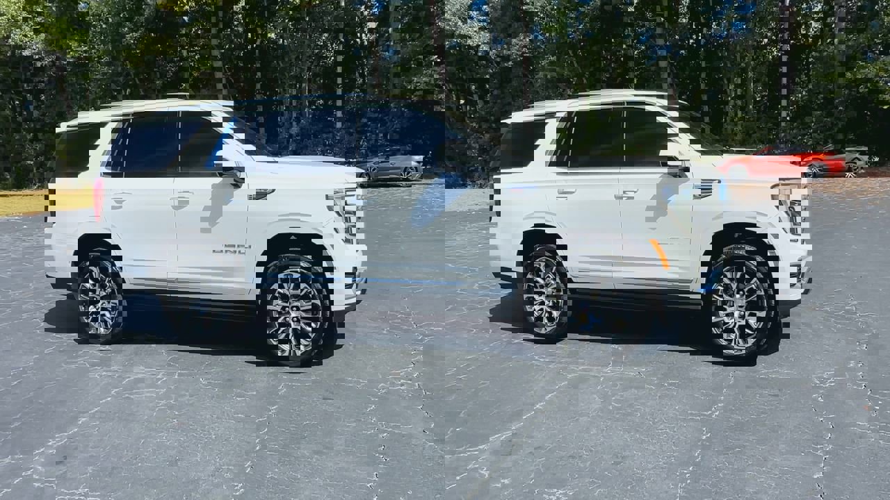 2025 Gmc Yukon Denali photo 3