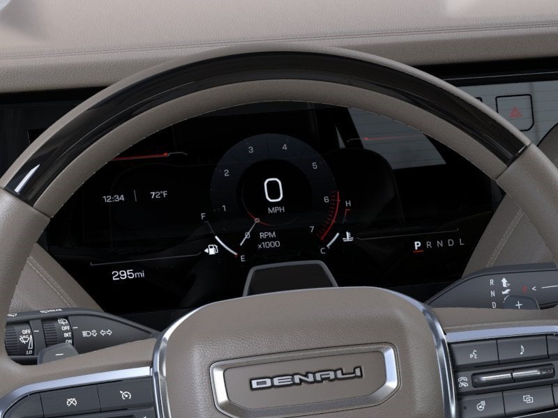 2026 GMC Yukon Denali - Photo 18