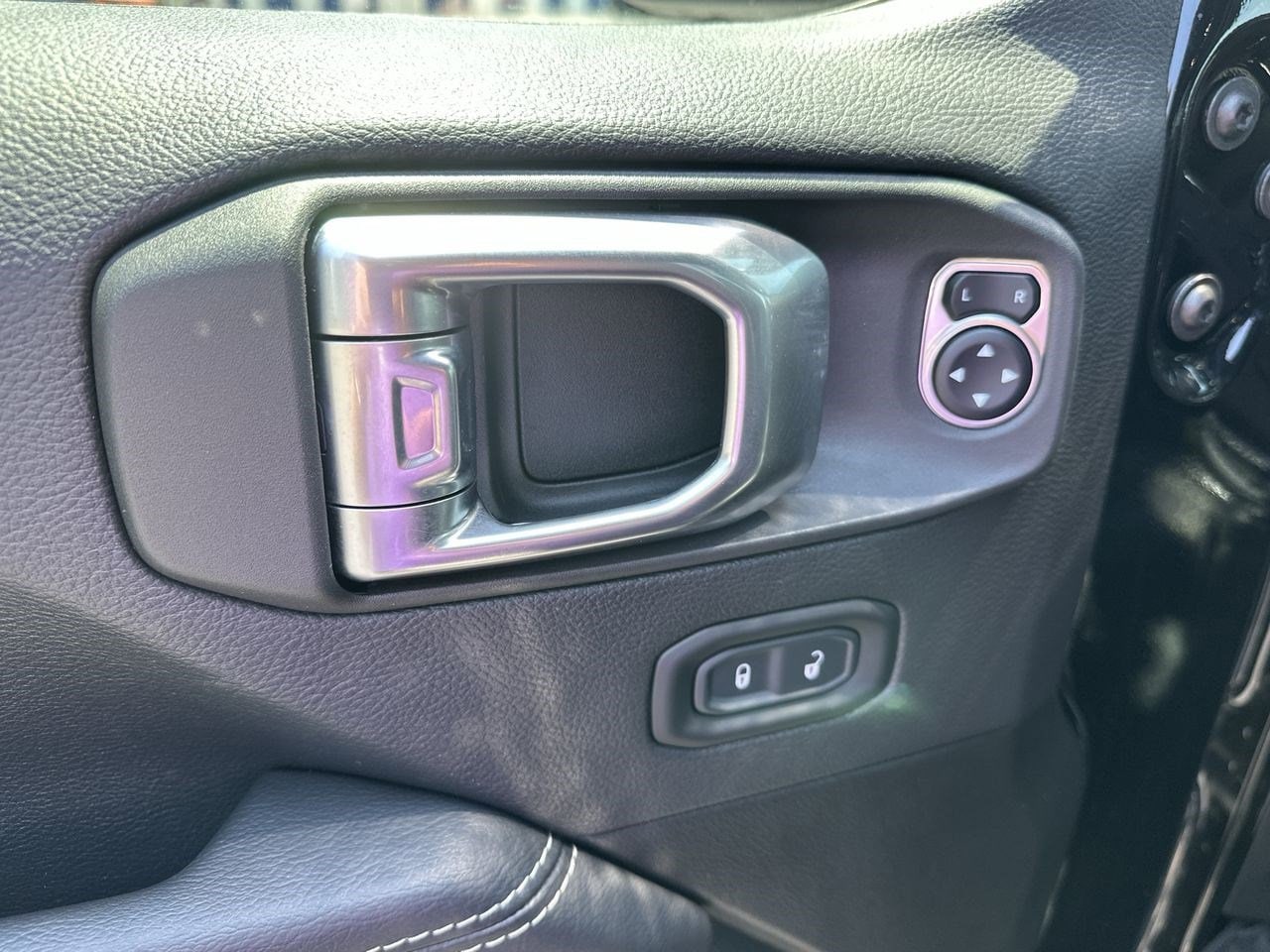 View 24