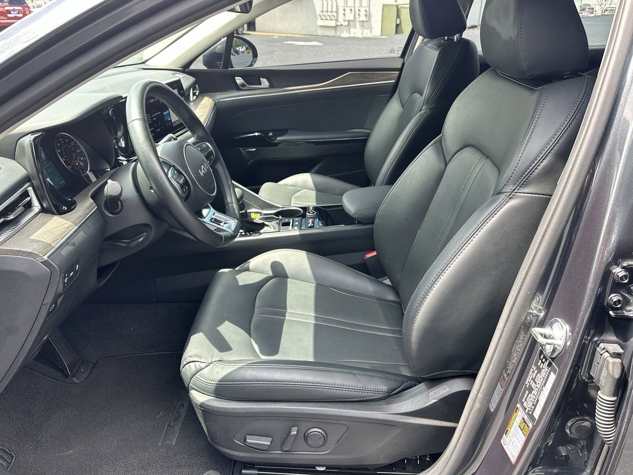 2024 Kia K5 EX - Photo 20