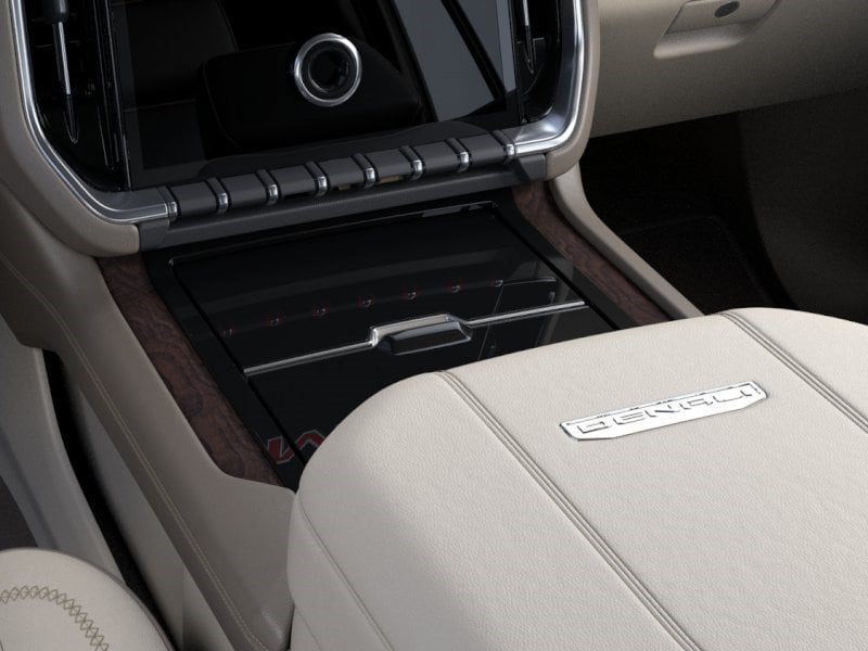2026 GMC Yukon Denali - Photo 23