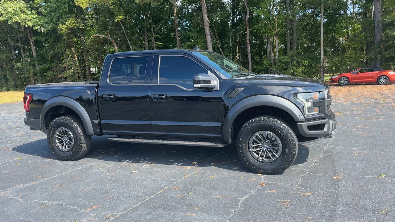 2019 Ford F-150 Raptor photo 3
