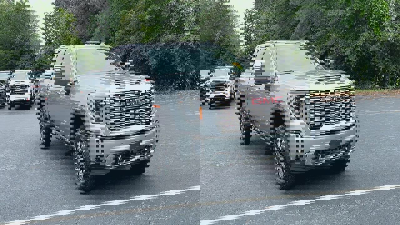 2024 Gmc Sierra HD Denali photo 4