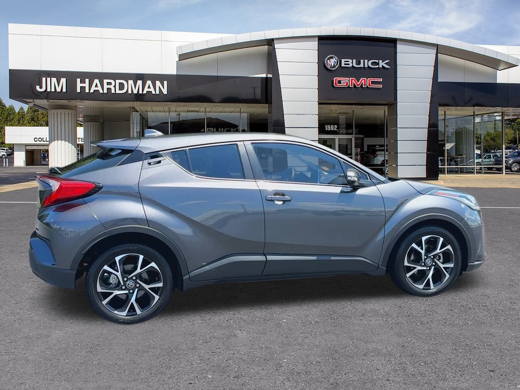 Used 2022 Toyota C-HR XLE SUV
