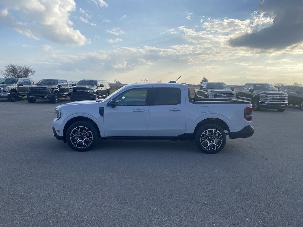 New 2025 Ford Maverick LARIAT LARIAT AWD SuperCrew