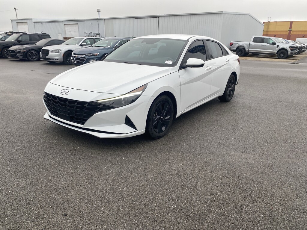 Used 2022 Hyundai Elantra  SEL IVT