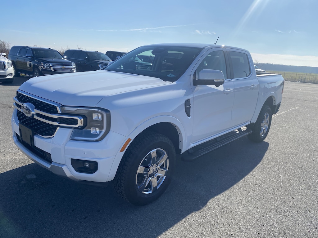 New 2025 Ford Ranger LARIAT LARIAT 4WD SuperCrew 5 Box