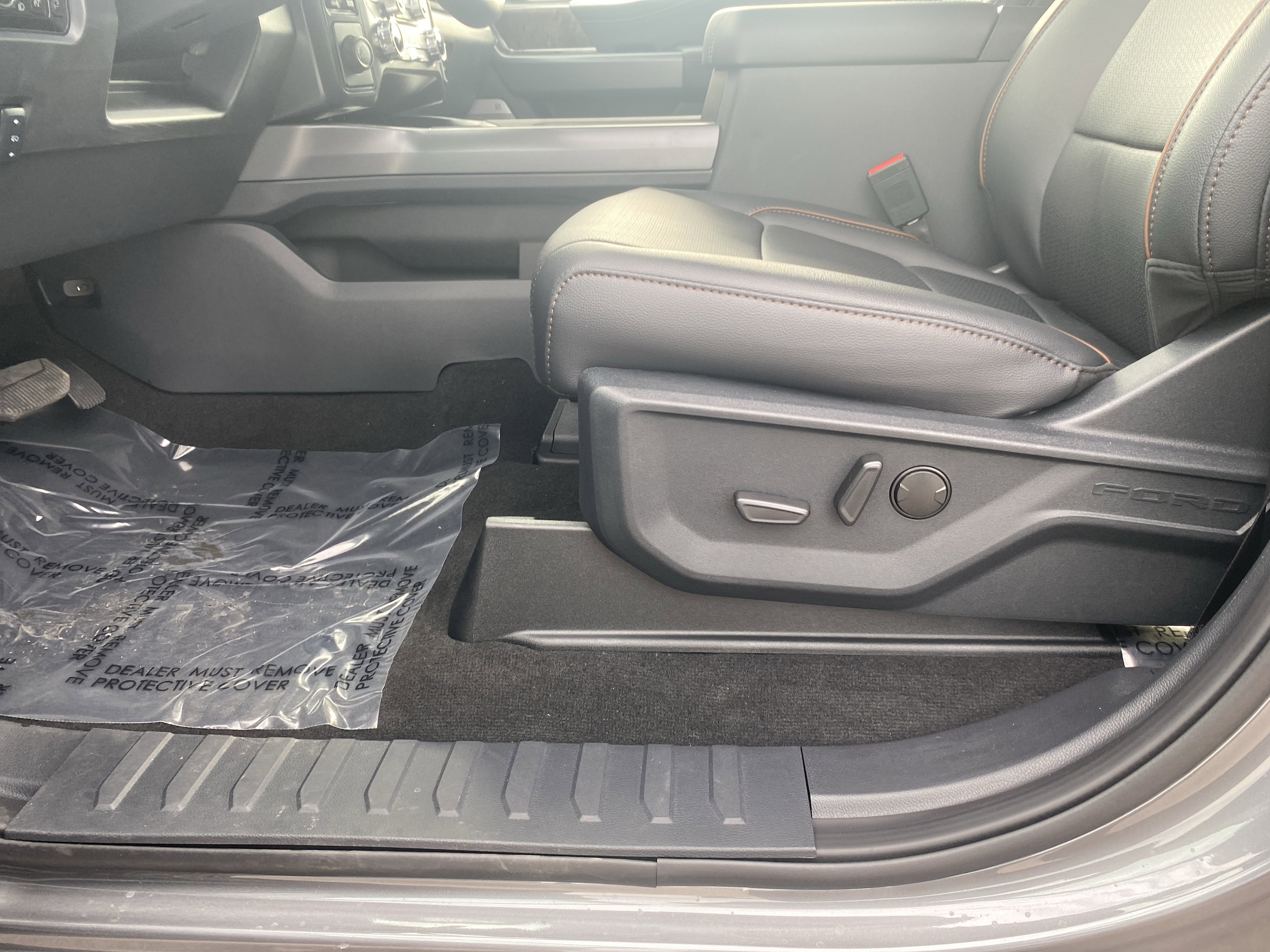 2026 Ford F-350 Super Duty Lariat - Photo 11