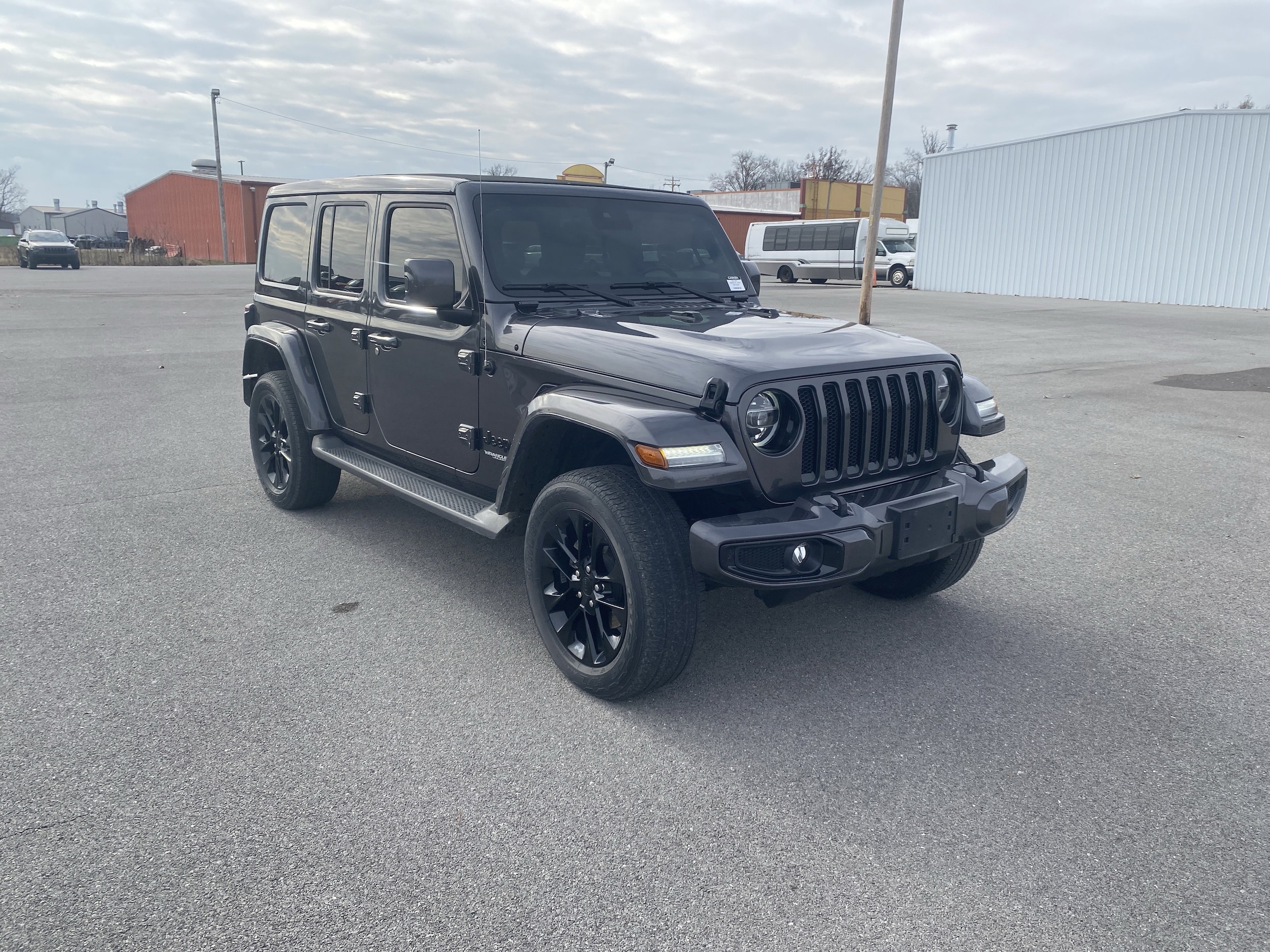2021 Jeep Wrangler Unlimited High Altitude's photo