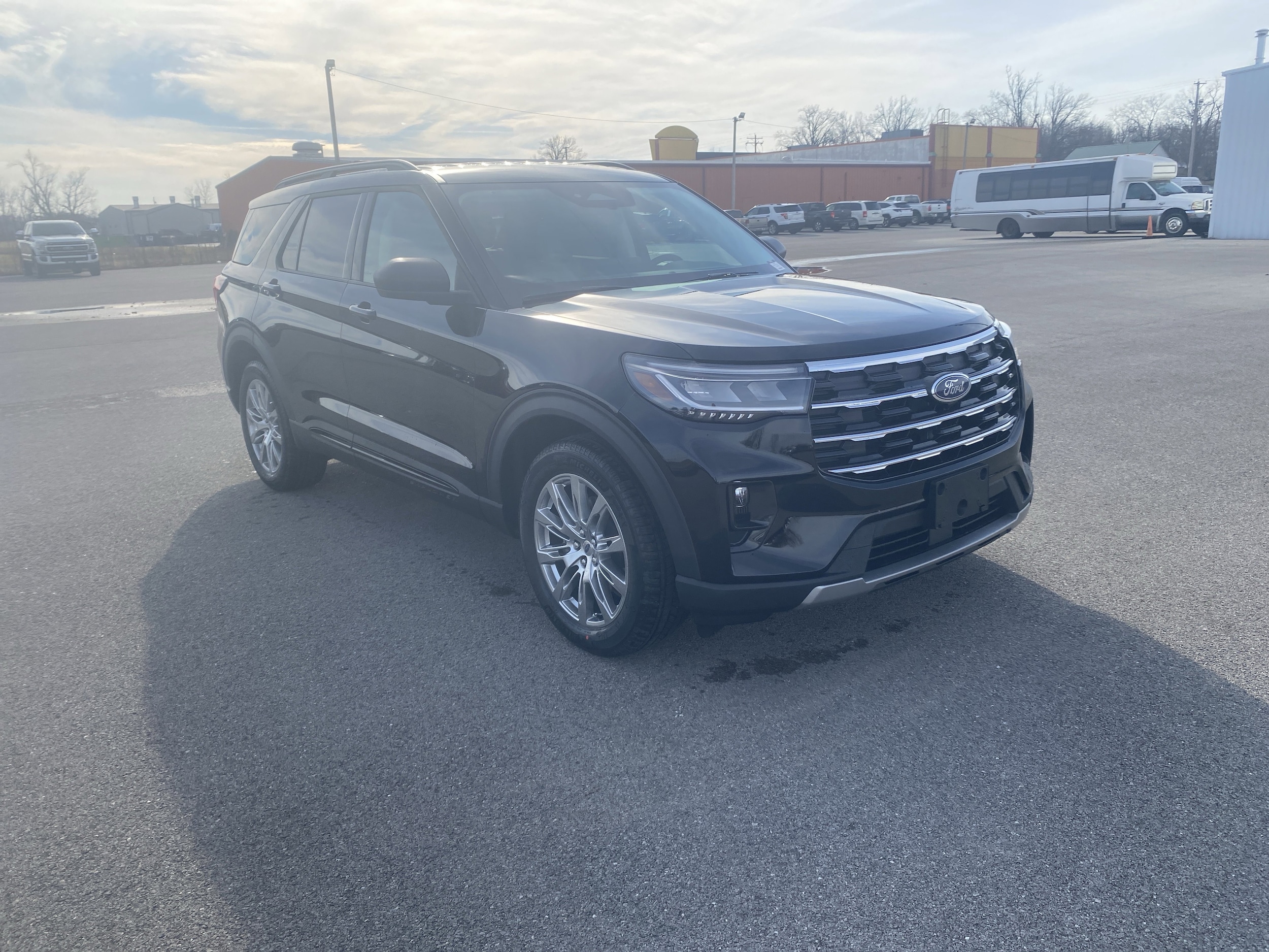 2026 Ford Explorer Active's photo