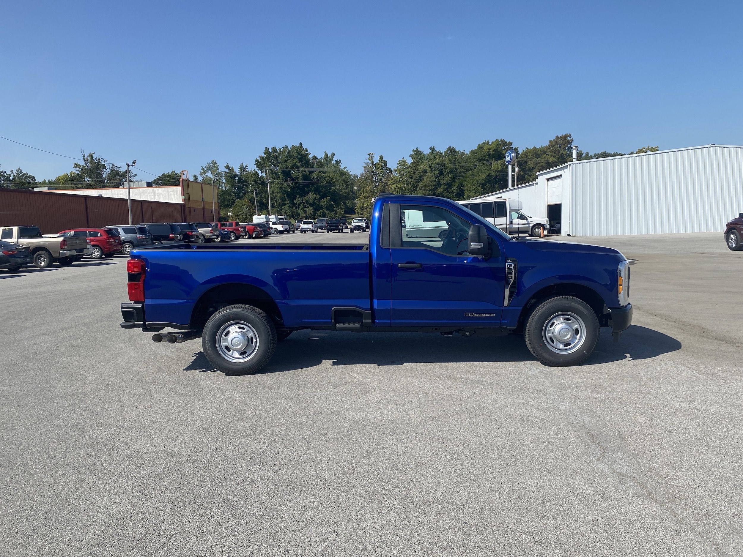 2026 Ford F-350 Super Duty XL - Photo 9
